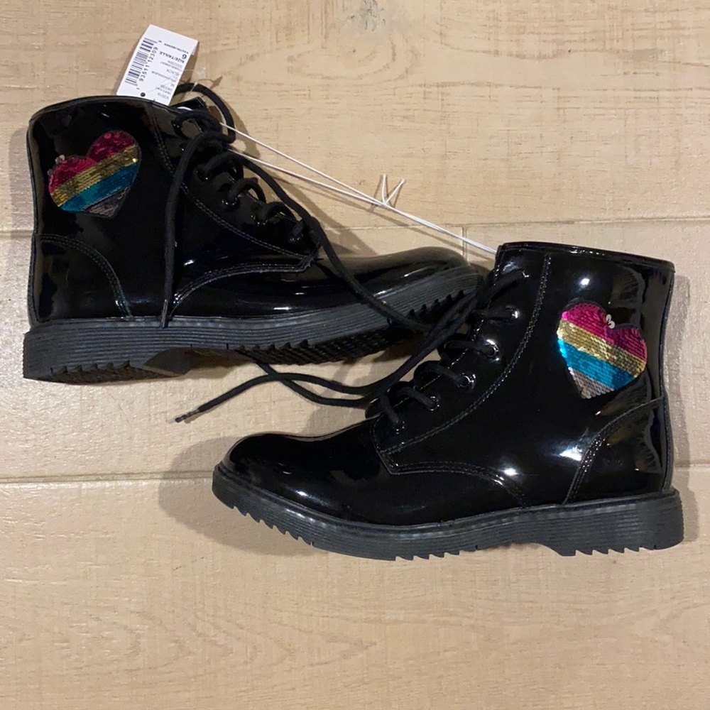 Children’s place girl’s black boots